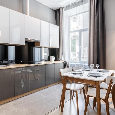 Inshiapartments On Popovycha Str 2 Lviv Kültér fotó